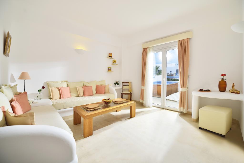 Hotel Tamarix Del Mar Kamári